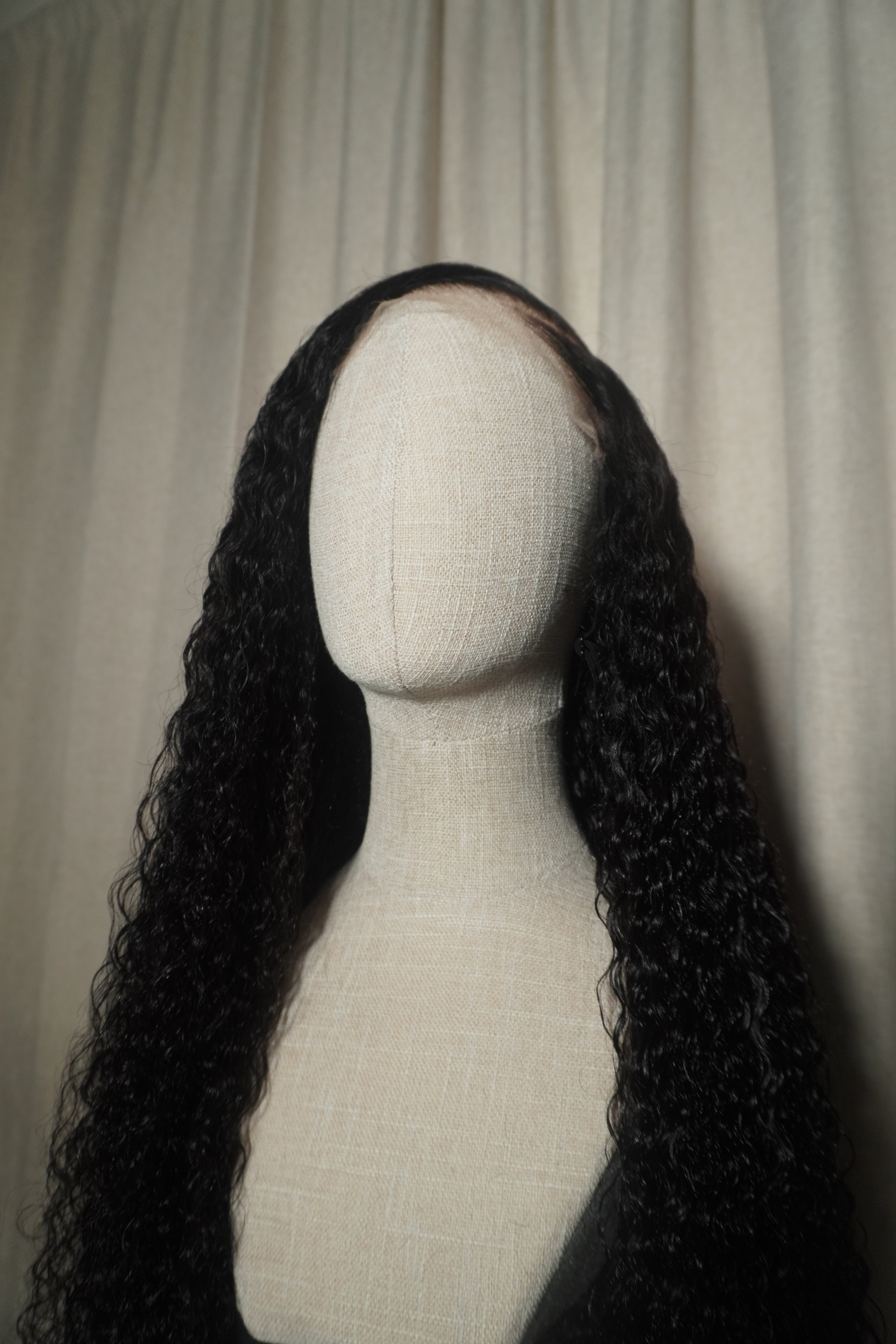 Lewa Curly